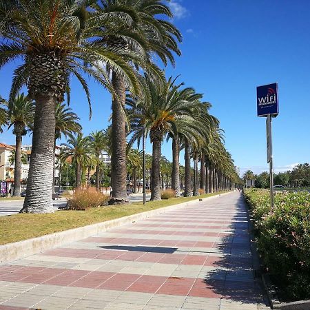Apartment In Salou, Escaladei Zewnętrze zdjęcie